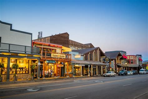18 Best Small Towns In Wyoming For A Weekend Getaway