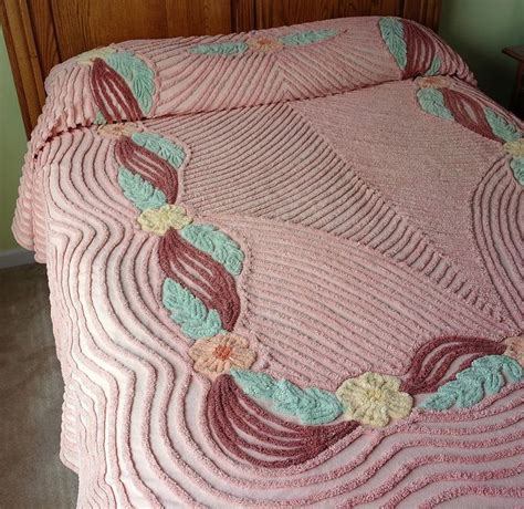 Discover our great selection of bedspreads & coverlets on amazon.com. Pale Pink/Peach | Chenille bedspread, Vintage wool blanket ...