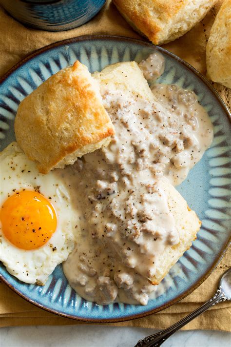 Biscuits and Sausage Gravy - Cooking Classy