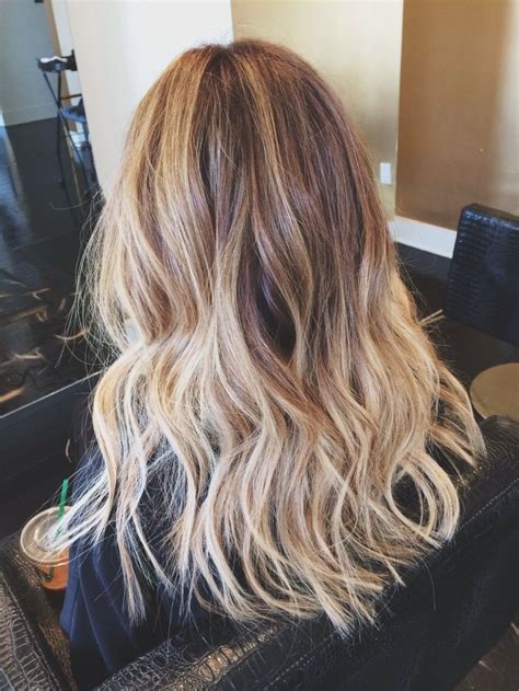 My Blonde Light Brown Ombr Hair With Beach Waves Instagram