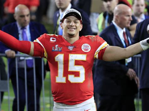 The chiefs traded traded the no. Mahomes becomes youngest player to win Super Bowl MVP ...