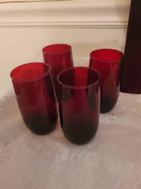 Vintage Set Of 4 Ruby Red Drinking Glassestumblers Etsy