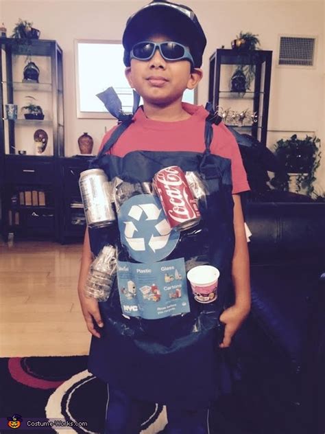 Mr. Recycle Costume | DIY Costumes Under $25