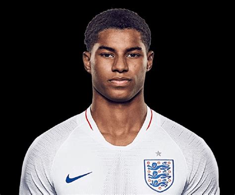 Marcus Rashford Biography - Facts, Childhood, Family Life & Achievements