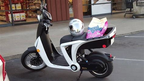 If on the same axle, the vehicle may be have no other support, as with dicycles, or have additional support. Mahindra To Shut Down GenZe Two-Wheeler Electric Vehicle ...