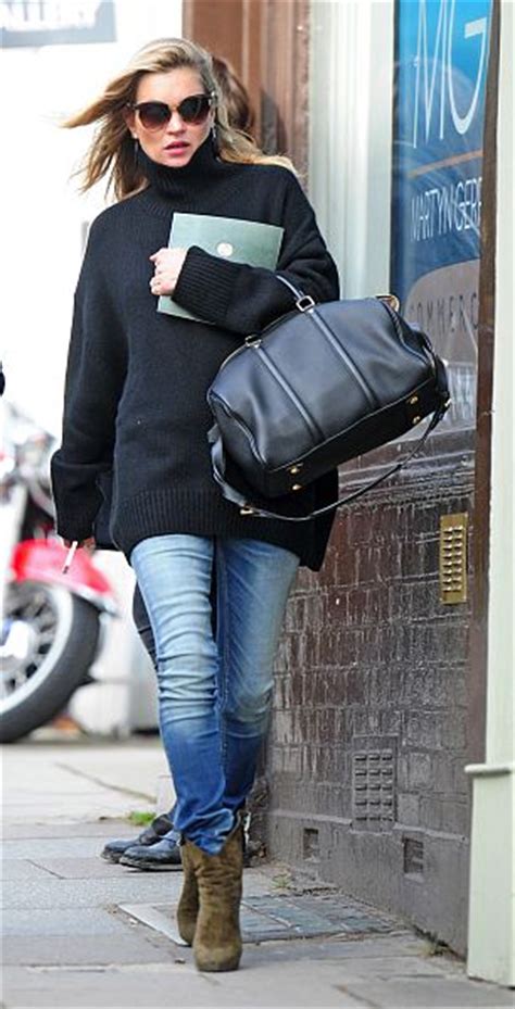 Place the neck opening inside the turtleneck band, right sides together, and match the pins together, stretching the band to match the neck opening. Kate Moss shows you how to make your turtleneck look cool ...