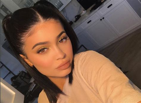 If you have good quality pics of kylie jenner, you can add them to forum. Kylie Jenner vs wax figure: Who's hotter?