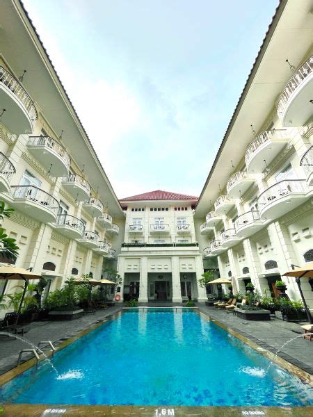The Phoenix Hotel Yogyakarta Menampilkan Wajah Baru