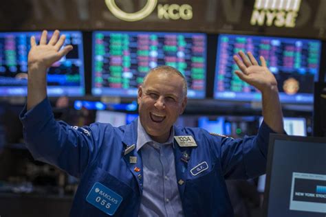 This Is Why the Dow Surged 1,800 Points on 'Turnaround Tuesday' - News NMN and Co