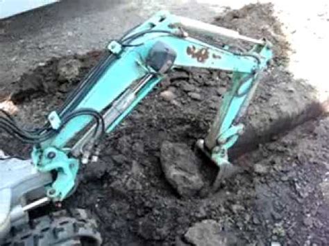 Description kobelco mini micro excavator ss1 or super shovel great machine for plumbers , electricians , landscapers, irrigation, septic service. Kobelco SS mini excavator. tosinelli@hotmail.com - YouTube