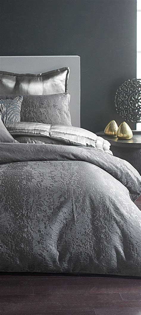 Buy bedroom sets bedroom collections at macys.com! Macy's Bedding Collection in 2020 | Luxury bedding, Luxury ...