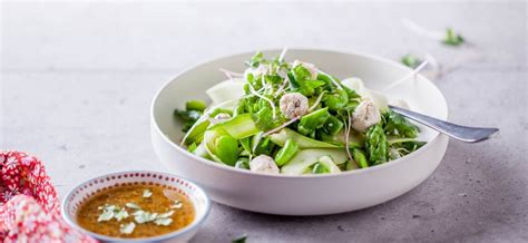 1 kg moule fraîches et nettoyées. Salade Boursin® Salade Ail & fines herbes et légumes croquants | Recette en 2020 | Salade de ...