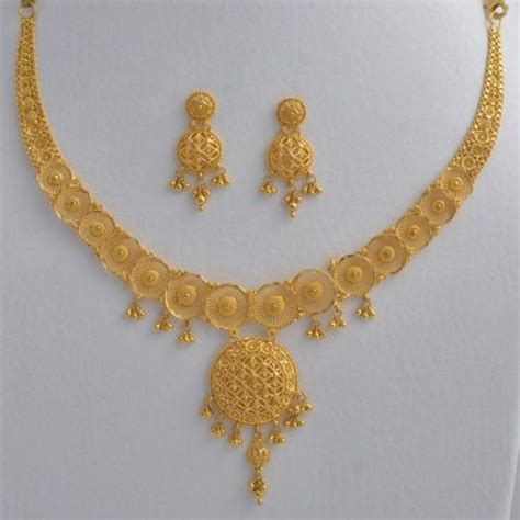 Latest Light Weight Short Gold Necklace Designs K4 Fashion