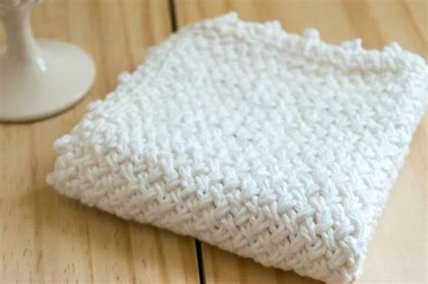Diagonal Basket Weave Washcloth With Picot Edge Knitting Pattern By