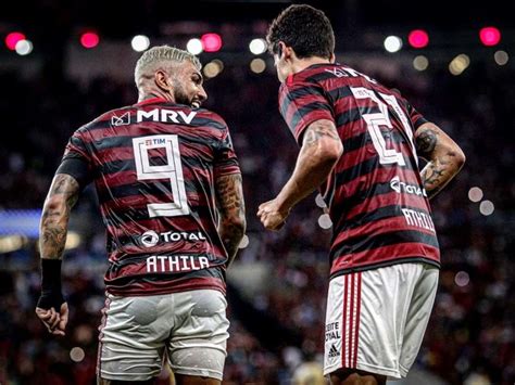 Clube de regatas do flamengo, commonly referred to as flamengo, is a brazilian sports club based in rio de janeiro, in the neighbourhood of gávea, best known for their professional football team. Flamengo pode bater de frente com o Bayern, afirma jogador ...