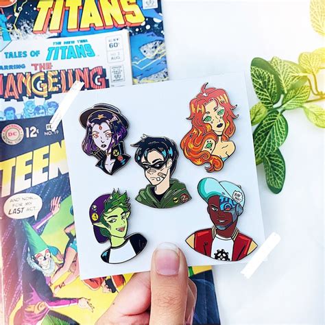 Teenage Heroes Enamel Pins Teen Titans Dc Comics Etsy