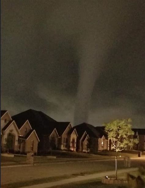 tornado over dallas tx last night r weather