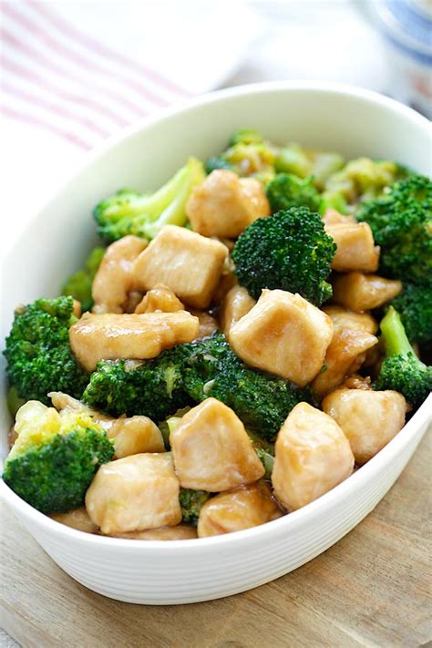 I prepped in the morning to make dinner time a breeze. Chinese Chicken and Broccoli (Best Homemade Stir-fry ...