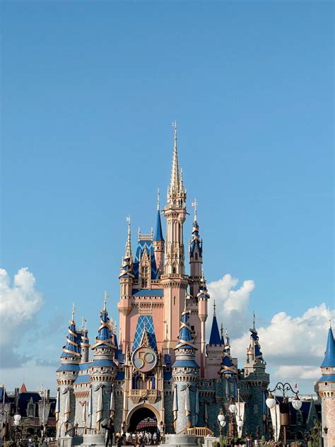 Walt Disney World Magic Kingdom Cinderellas Castle 50th Anniversary