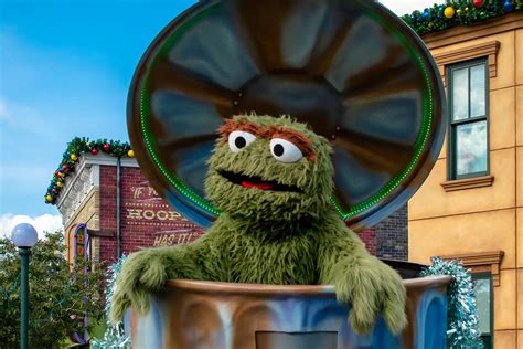 Oscar The Grouch Day Holiday Smart