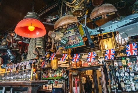 The Churchill Arms The Most Colourful Pub In London Ck Travels