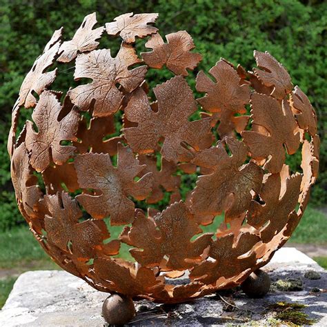 Famous Garden Metal Sculpture Modern Outdoor Metal Sculpture