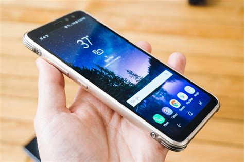 The Best Android Phones For 2018 Reviews By Wirecutter A New York