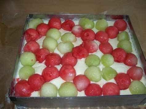 Dieser pinnwand folgen 120 nutzer auf pinterest. Kuchen mit Melonen - perfekt für heiße Tage | Rezept ...