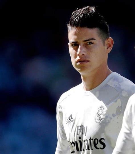 James rodríguez no se guardo nada y hablo de la seleccion en un instagram live, acompañado de teo gutiérrez y camilo zúñiga, el jugador colombiano se refirió a la decisión de no convocarlo. james.rodriguez.t on Instagram: "Omg how cute😂 ️😍😍😍😭😭😭love ...