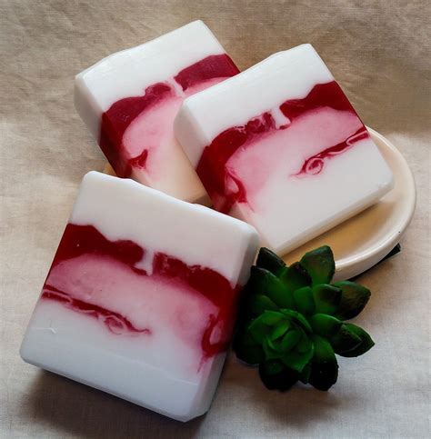 Diy Soap Recipe With Glycerin How To Turn Bar Soap Into Liquid Soap