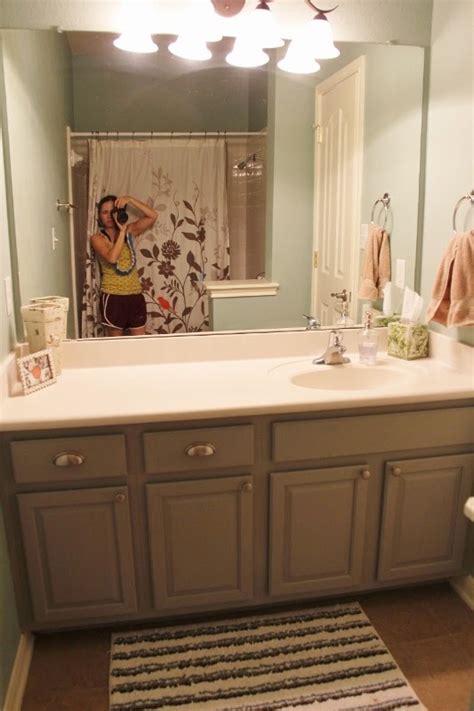Friday i showed you how to easily install a new vanity top after installing ours, and today i'm sharing how to paint bathroom cabinets. The Chronicles of Ruthie Hart: Naptime DIY, painting ...