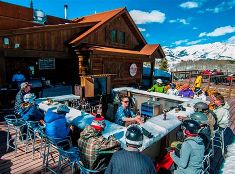 the 10 best ski in ski out bars in the world for the wildest après ski