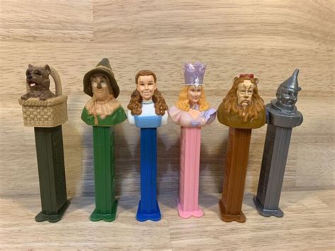 Pez Wizard Of Oz 70th Anniversary Collector Set 6 Different Dispensers