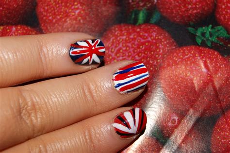 Amazon india offers a range of nail art templates online. 17 Best of British Nail Art Kit - Review | The Sunday Girl