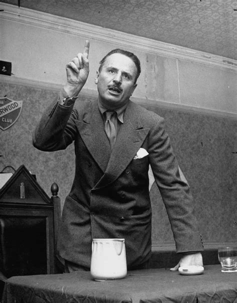 Tommy shelby meets a notorious political figure in series five of peaky blinders. Peaky Blinders season 5: Who is Oswald Mosley ...