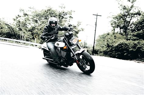 Checkout the 2019 victory hammer s motorcycle uae's prices, reviews, specs & features, colors options, images & other details all at one place. VICTORY Hammer S specs - 2009, 2010 - autoevolution