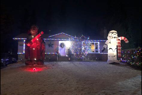 (if you haven't heard listened to that sia song yet, it's one of my faves. Candy Cane Lane Kelowna Bc : Candy cane lane (edmonton), alberta. - Itai Wallpaper