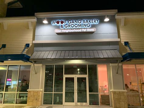 Woof Gang Bakery - Daytona Beach, FL - Pet Supplies