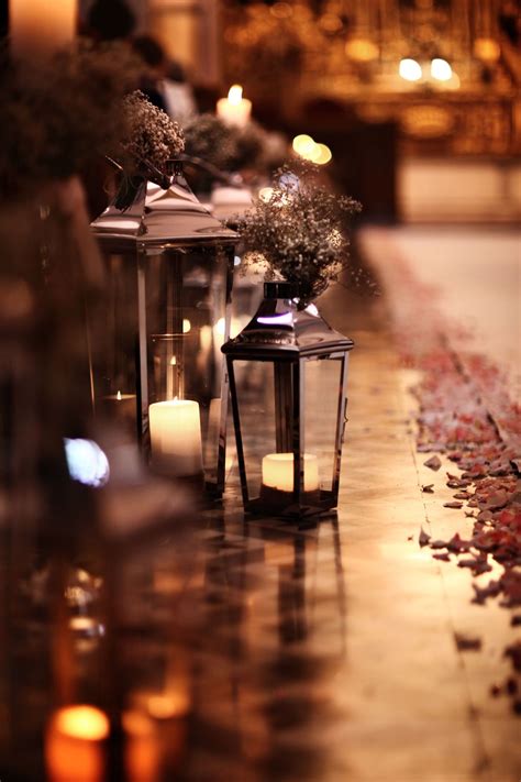 8 Stunning Ways To Use Flameless Candles For Wedding Aisles Flameless