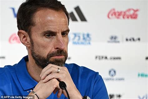 Gareth Southgate Confirms England Will Take The Knee Before Kick Off In