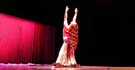 Pose Final De Coreografia