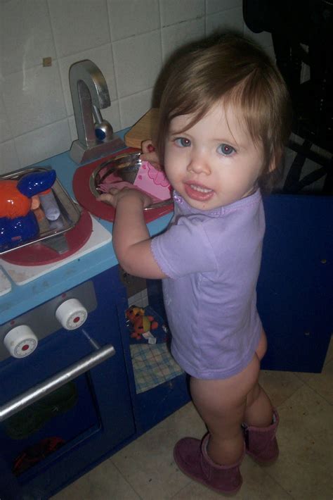 Team Covey Barefoot And Barebum In The Kitchen