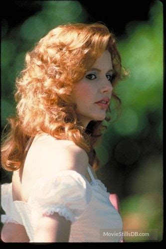 The photo geena davis and jeff goldblum has been viewed 480 times. Thelma And Louise - Publicity still of Geena Davis | Geena ...