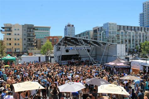 Strolling Through Quartyard San Diego The New Urban Piazza