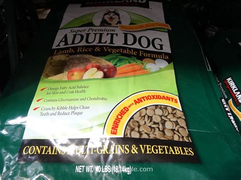 It contains kirkland's usual ingredients: Kirkland Signature Super Premium Adult Dog Food