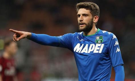 Serie a upstarts sassuolo hand napoli shock defeat. Sassuolo, le pagelle di CM: Berardi superstar, Raspadori ...
