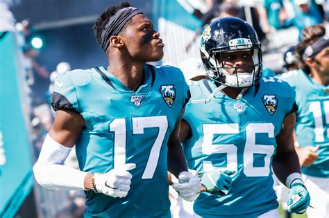 A shared origin and differences between formal and informal writing. The Jaguars and Chargers are playing for their resumes