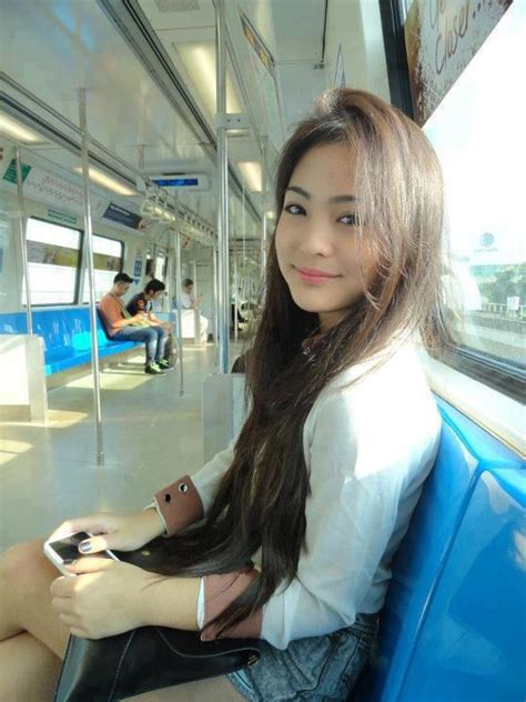 filipinas beauty just an ordinary pretty filipina around