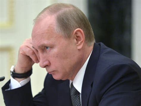 Putin Condemns Nemtsov Killing Seeks Curb On Protests