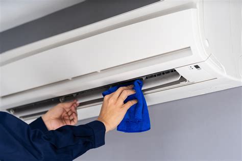 How To Clean Your Aircon In 5 DIY Ways Easy Way To Save